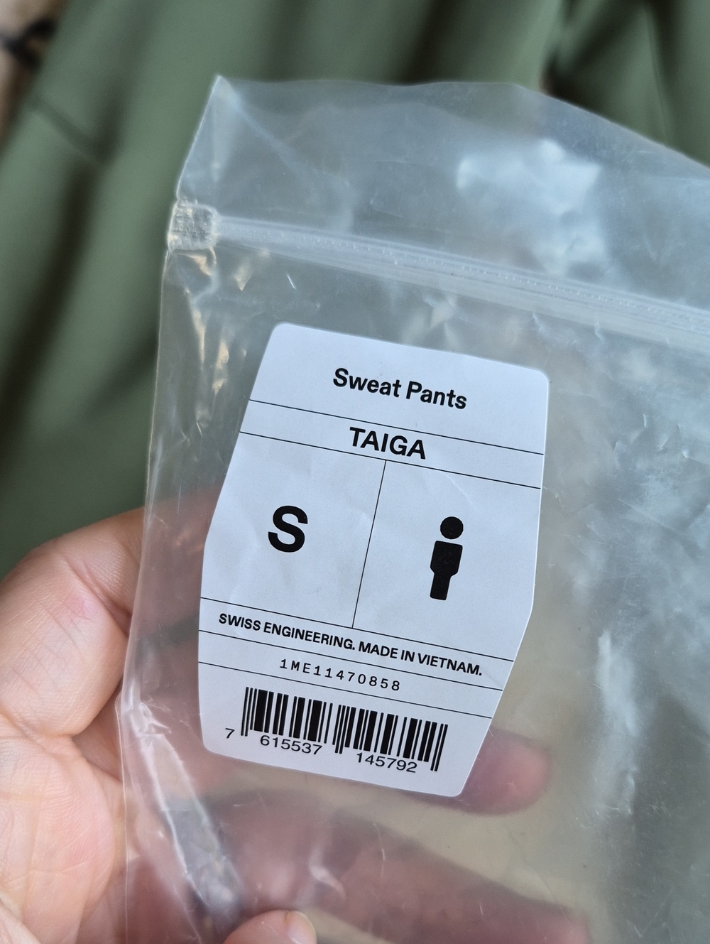 NWT On Running Taiga Sweat Pants Men Size Small Green Soft Joggers - Picture 2 of 13